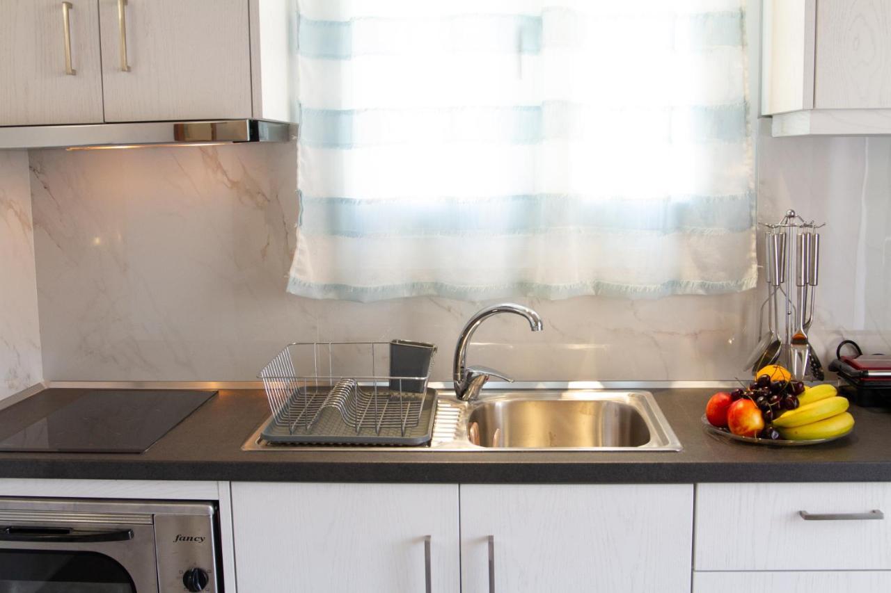 Antonis Apartments Кассиопи Экстерьер фото