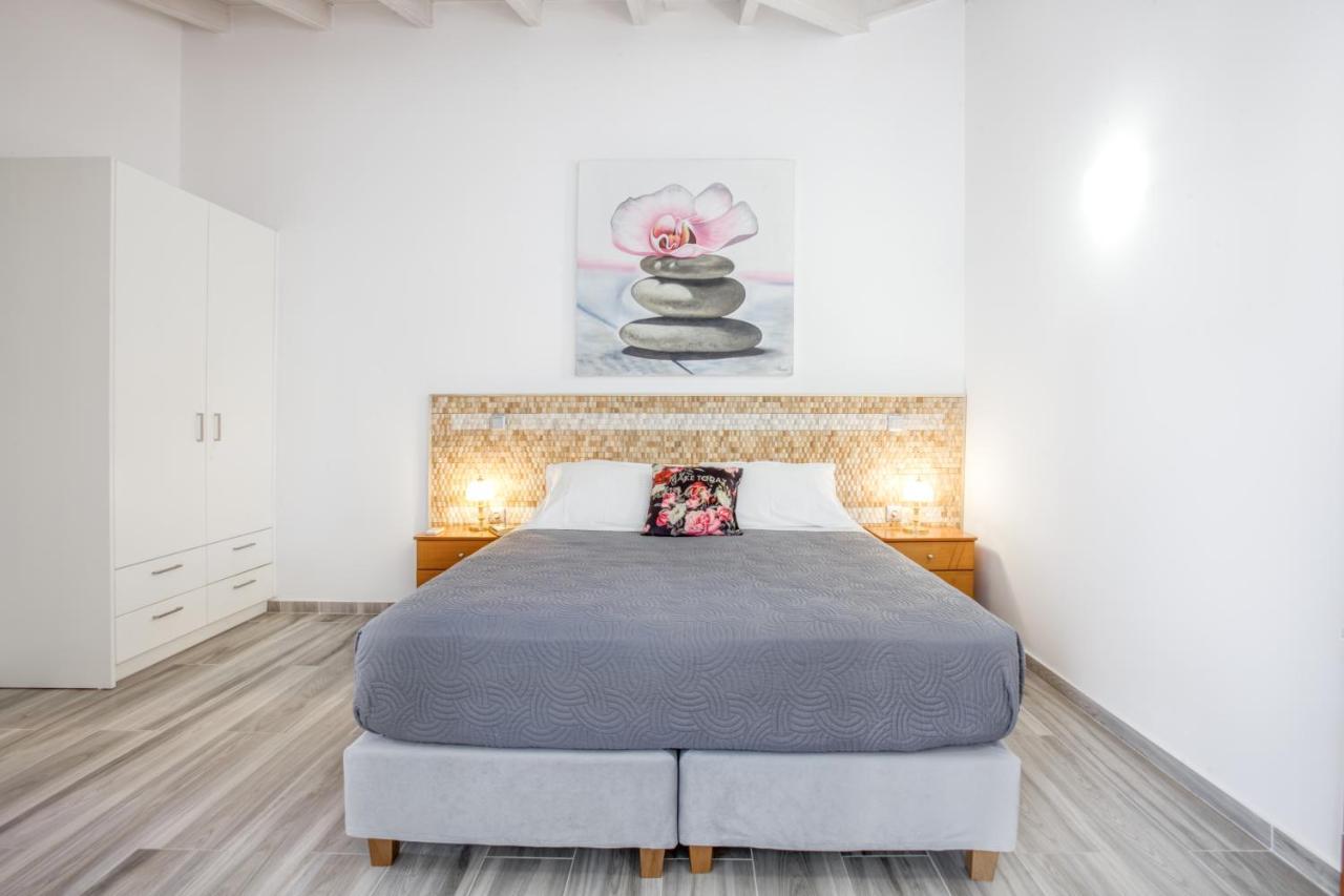Antonis Apartments Кассиопи Экстерьер фото