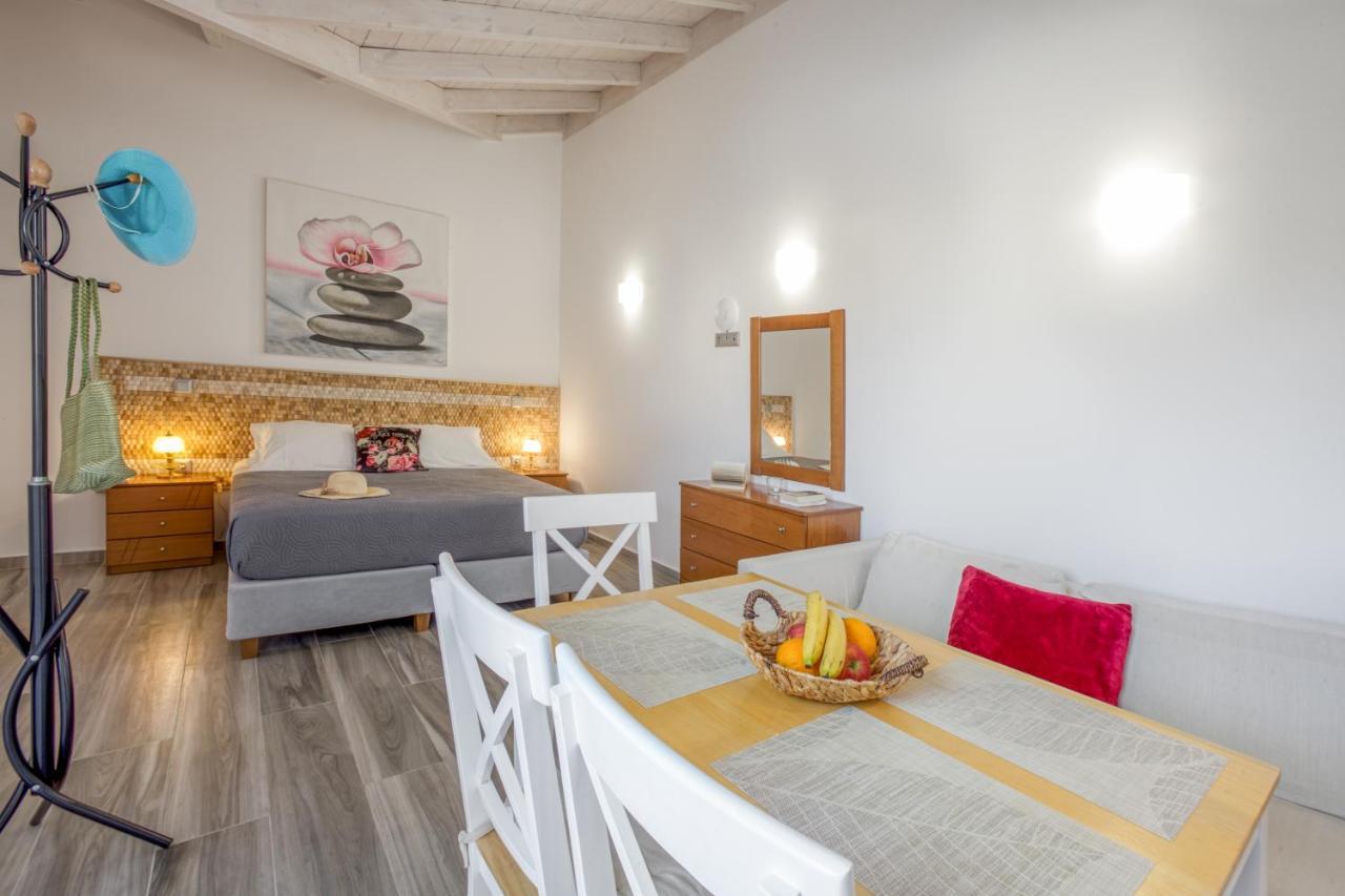 Antonis Apartments Кассиопи Экстерьер фото